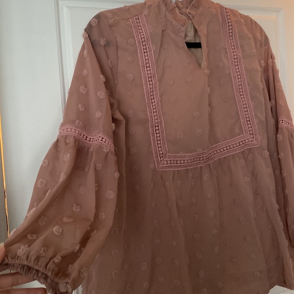 Puffed pink mauve blouse - Picture 2 of 2